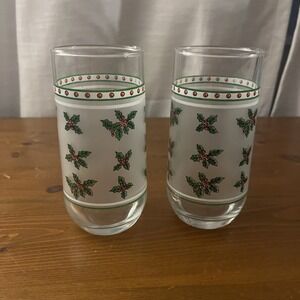 2 Vntg Libby Frosted Holly Ivy Berry Christmas Holiday Glasses Tumblers Drinking